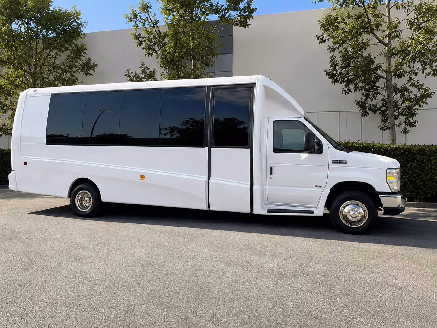 20 passenger minibus