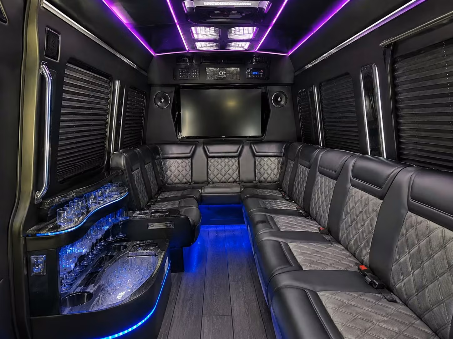 look no further for rehearsal dinner transportation around fort bend county